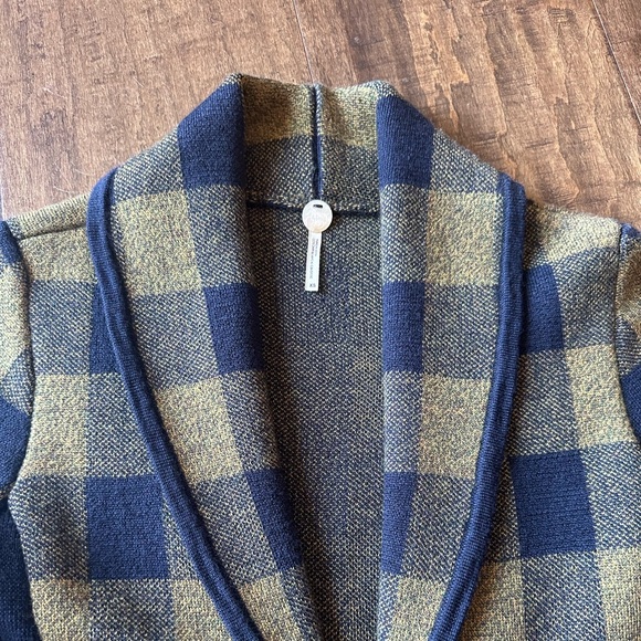 Margaret O'Leary Plaid Knit Blazer in Navy/Gold, Size XS - Picture 6 of 11